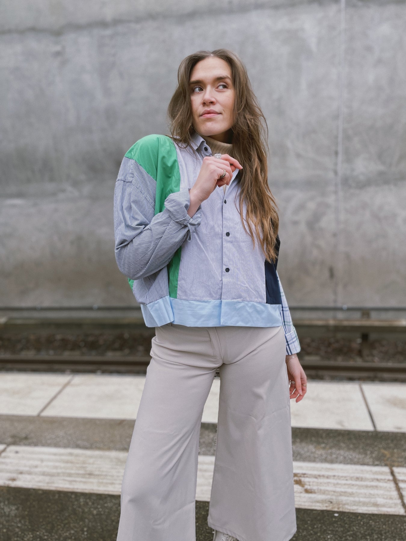 Nonoi Studio Blouson // Grün + Hellblau // Onesize