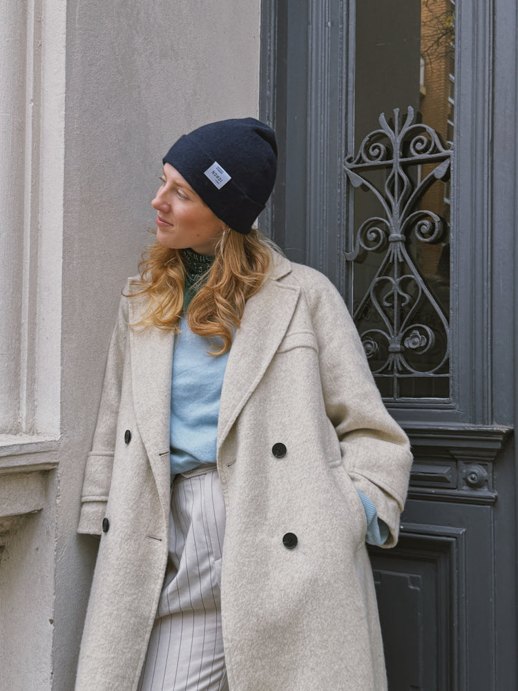 DUNKELBLAU MÜTZE "JAKARTA" AUS KASCHMIR // UNISEX