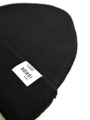 SCHWARZE MÜTZE "NERA" AUS WOLLE // UNISEX