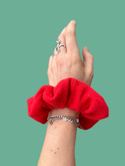MILA SCRUNCHIE ROT // KASCHMIR