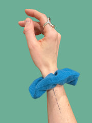 SCRUNCHIE BLUE // KASCHMIR