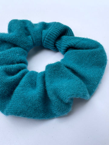 SCRUNCHIE BLUE // KASCHMIR