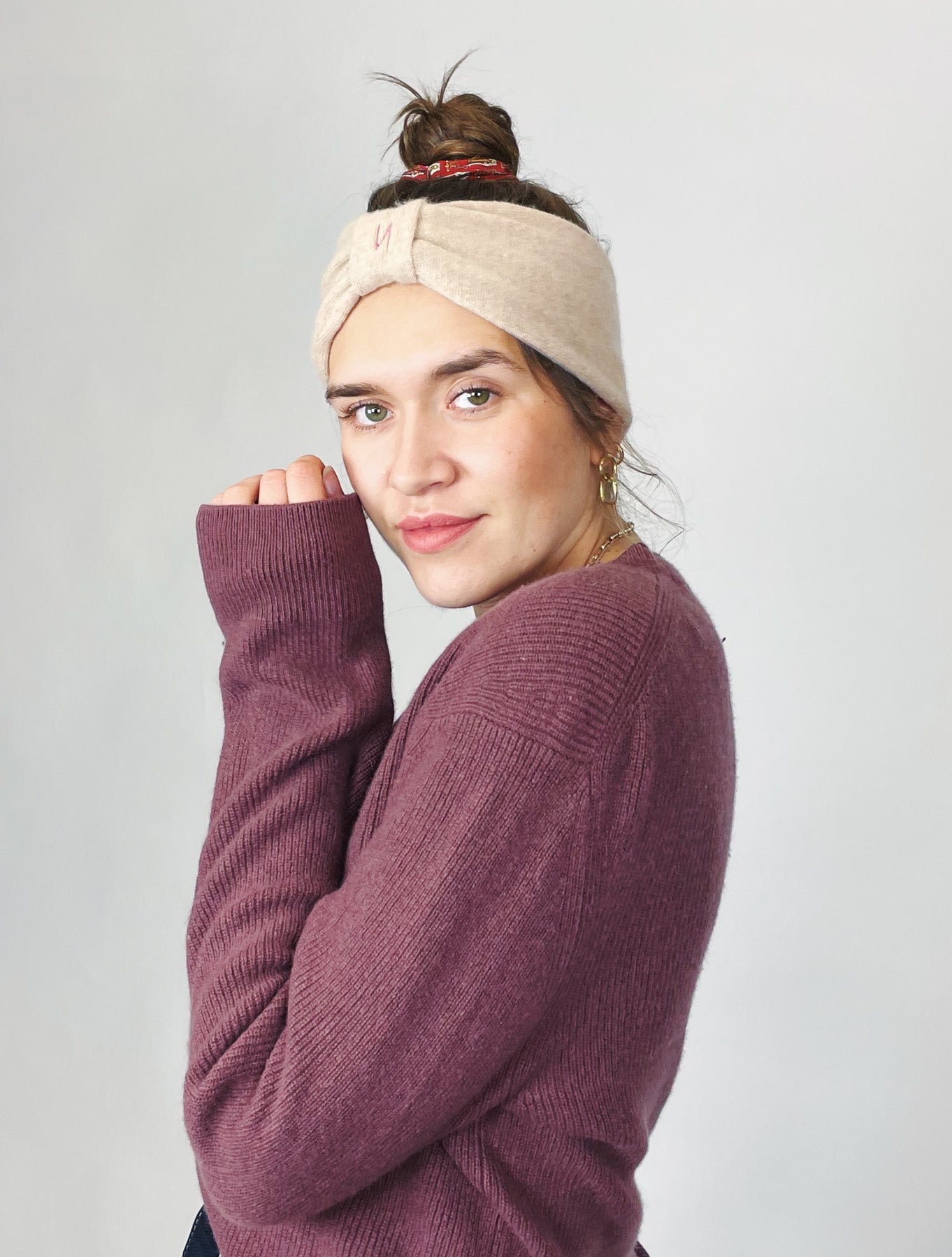 Nonoi Studio STIRNBAND "BEERE" CREME // WOLLE