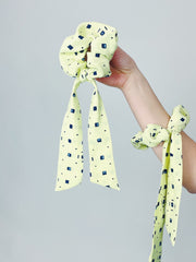 Gelbes Scrunchie "MULLY" // Schleife